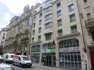 Holiday Inn Montmartre - Reiseangebote
