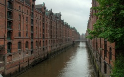 Die berühmte Speicherstadt in Hamburg Die berühmte Speicherstadt in Hamburg (Bild: speicherstadt, Tobias Mandt, CC BY)