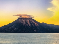 Sonnenaufgang in Guatemala, Mango Sunrise, Tucker Sherman, CC BY, flickr