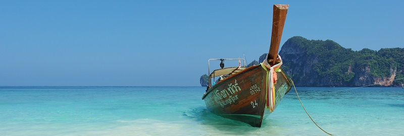 Thailand Strand mit Boot Koh Phi Phi, Foto: (c) Alexander Mirschel