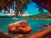Ilha Grande - RJ, rvcroffi [edited, CC BY 2.0 flickr]