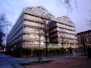 Holiday Inn Express Paris Canal de la Villette - Reiseangebote