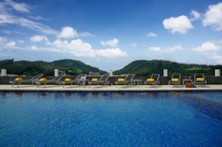 Ashlee Hub Patong - Reiseangebote