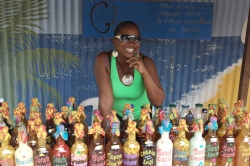 Rum gibt es in der Karibik auf jedem Wochenmarkt  (Bild: A. Mirschel)